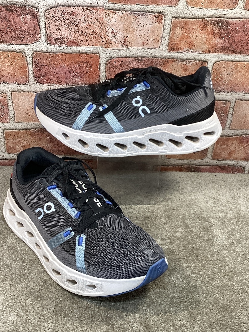 On Cloudeclipse women’s running shoes sneakers size 10.5